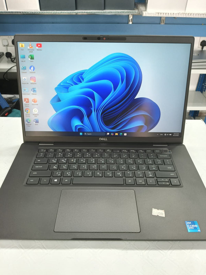 Used Dell Latitude 7520 | Intel Core i7-11th Gen | 16GB RAM | 512GB SSD | 15.6” Screen | Intel Iris Xe Graphics - 1