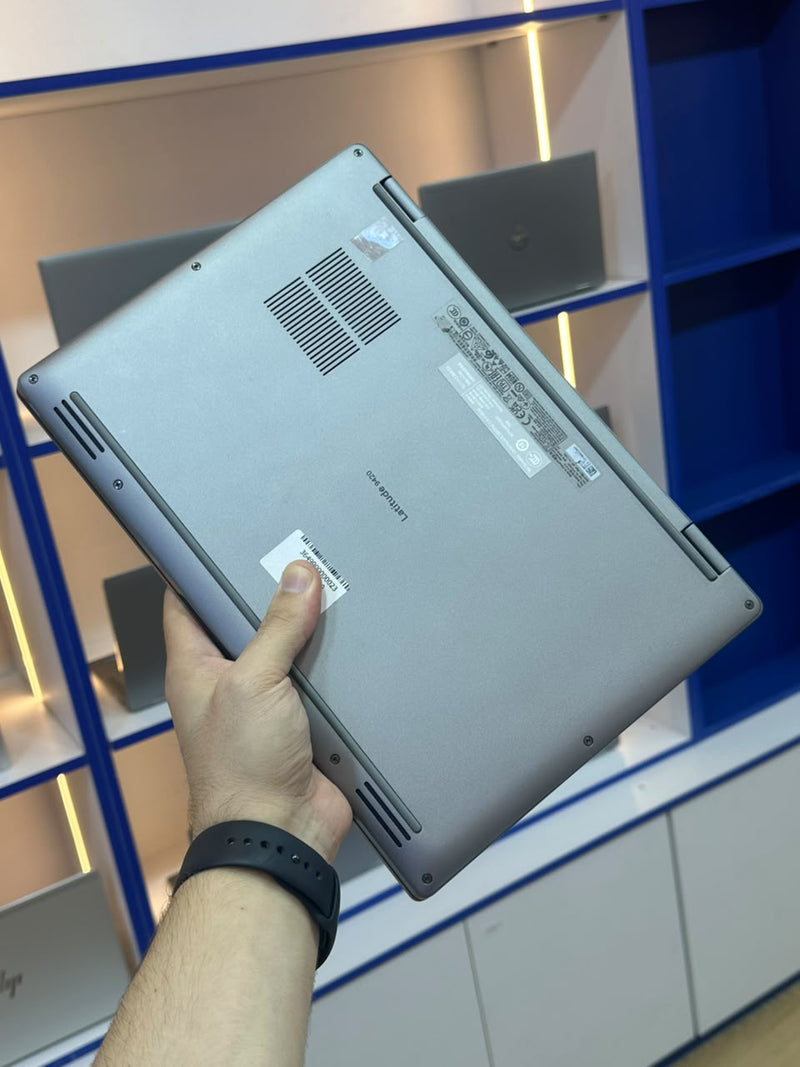 Used Dell Latitude 9420 (Metal) | Intel Core i7-11th Gen | 16GB RAM | 256GB SSD | 14.1” Screen | Intel Iris Xe Graphics - 3