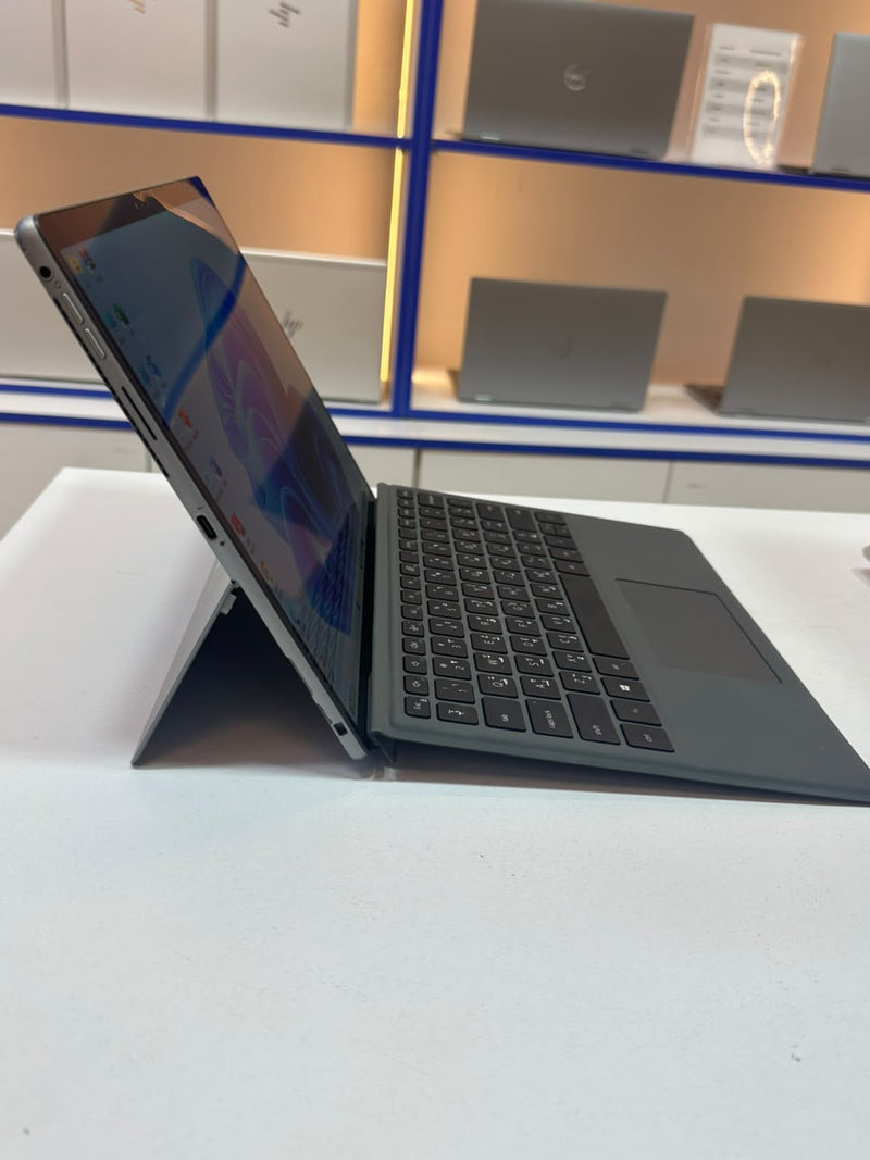 Used Dell Latitude 7320 Detachable | Intel Core i7-11th Gen | 16GB RAM | 512GB SSD | 13.3” Touchscreen | Intel Iris Xe Graphics - 2