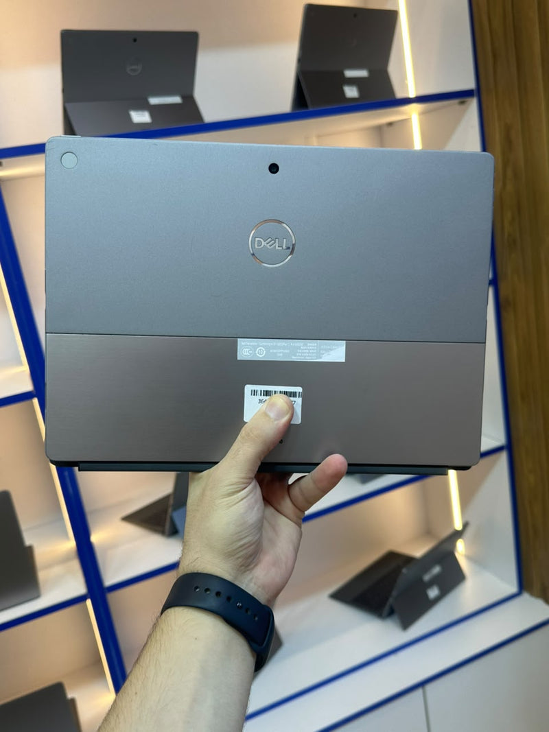 Used Dell Latitude 7320 Detachable | Intel Core i7-11th Gen | 16GB RAM | 512GB SSD | 13.3” Touchscreen | Intel Iris Xe Graphics - 4