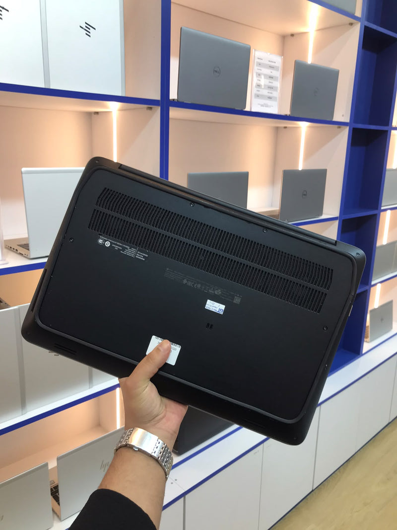Used HP ZBook 15 G3 | Intel Core i7-6820HQ | 16GB RAM | 512GB SSD | 15.6” Screen | 2GB Nvidia Quadro (M1000M) Graphics Card - 3